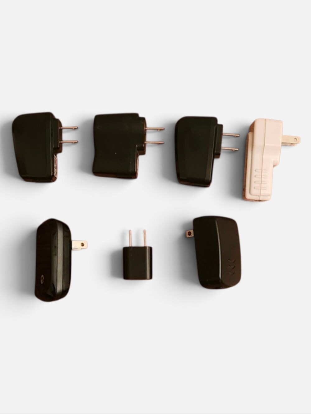 7 Charging Bricks USB (All Work And Have Been Tested)